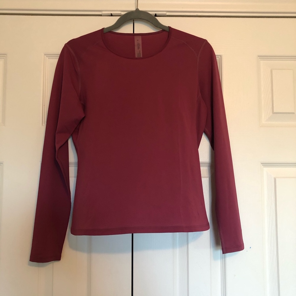 NWT Outdoor Voices Long Sleeve Exercise Top